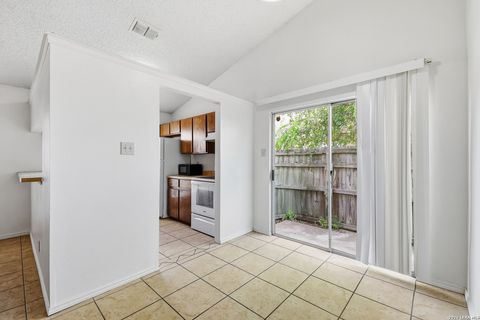 8918 Fall River Drive San Antonio TX 78250
