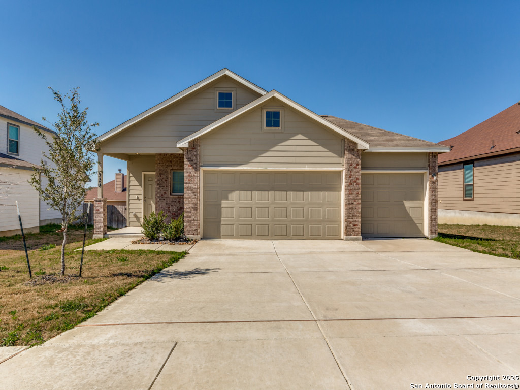 320 Saddle Leaf Cibolo TX 78108