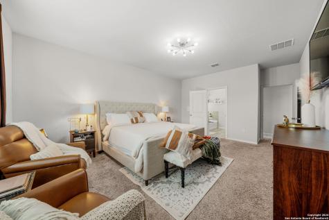 9119 Portobello Way Converse TX 78109