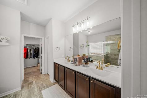 9119 Portobello Way Converse TX 78109
