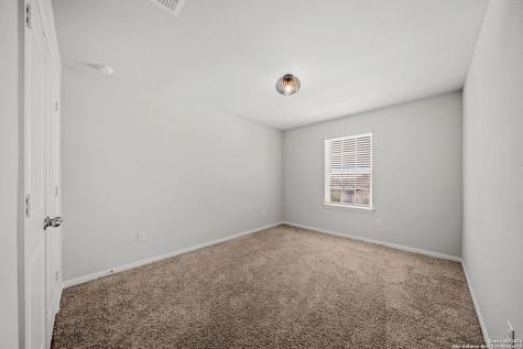9119 Portobello Way Converse TX 78109