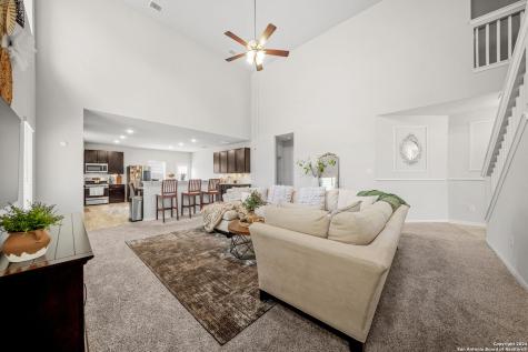 9119 Portobello Way Converse TX 78109
