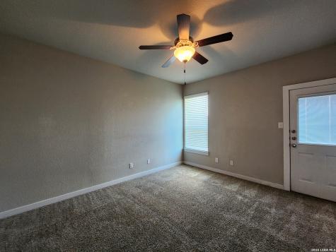 1143 Creekside Orchard New Braunfels TX 78130