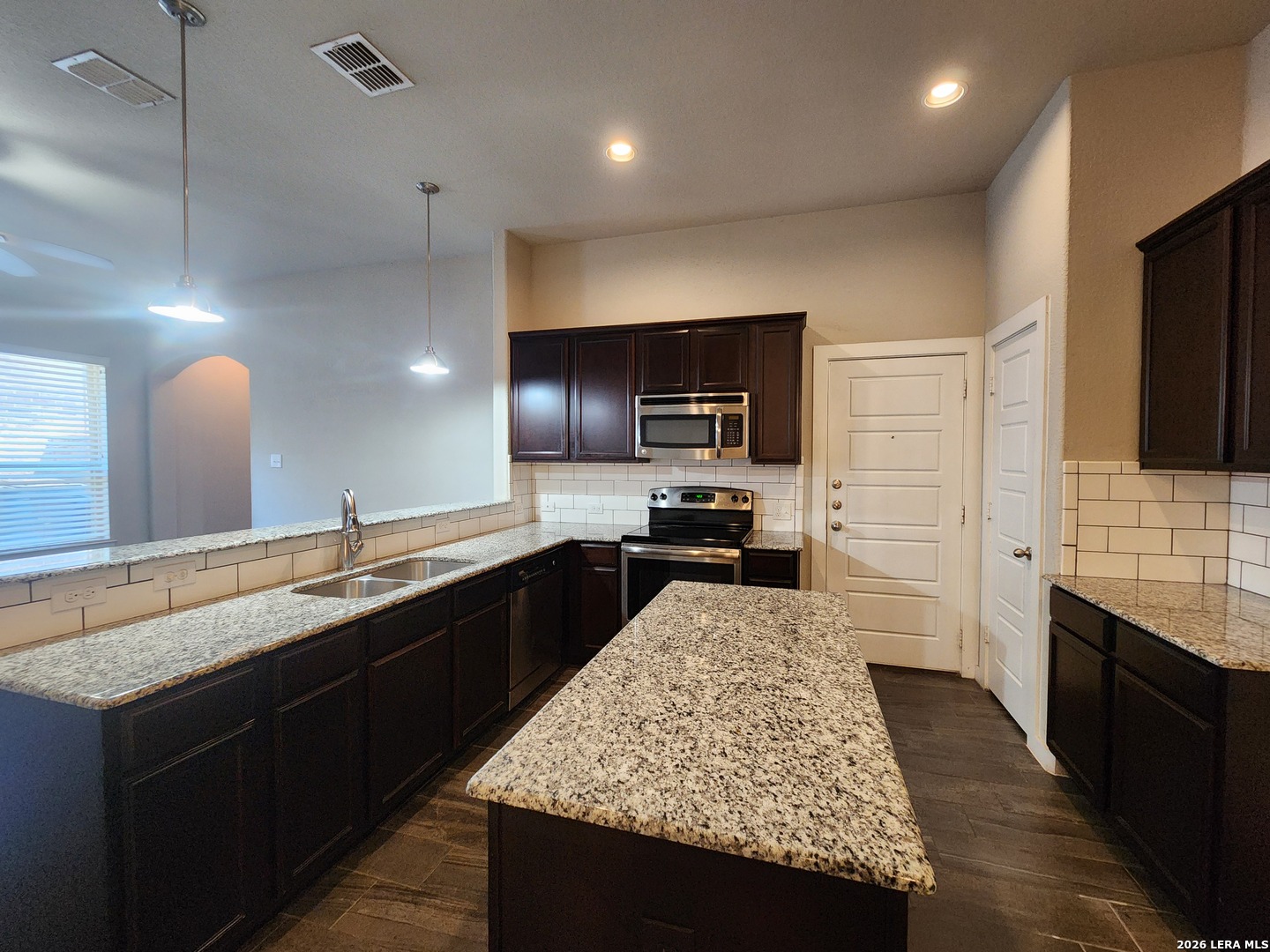 1143 Creekside Orchard New Braunfels TX 78130