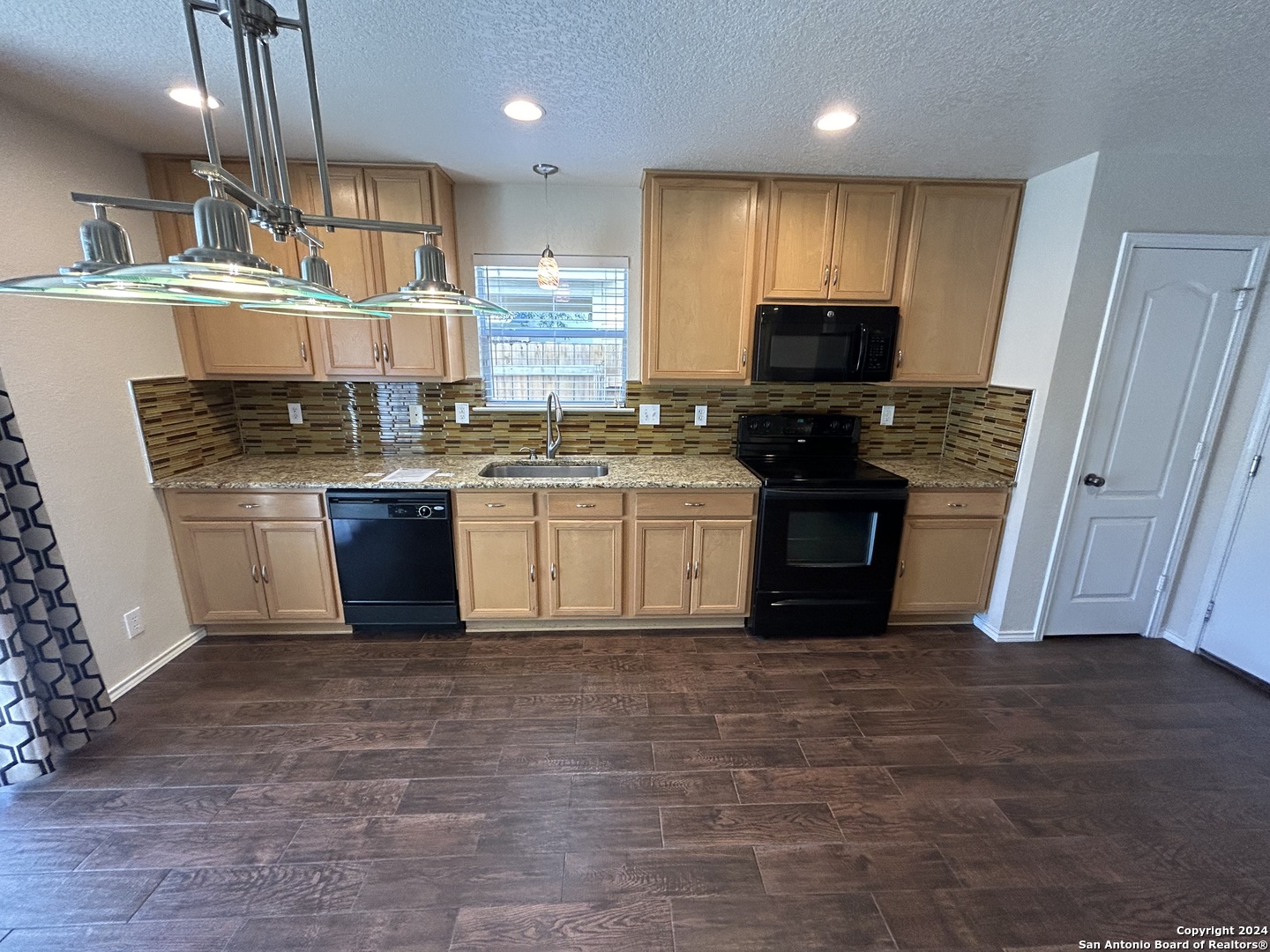 123 Adelaide Oaks San Antonio TX 78249