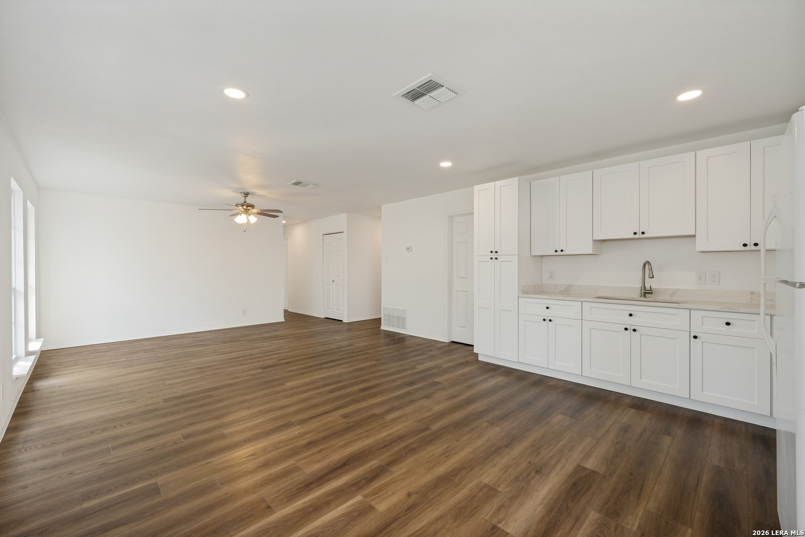 5611 Green Manor Street San Antonio TX 78223