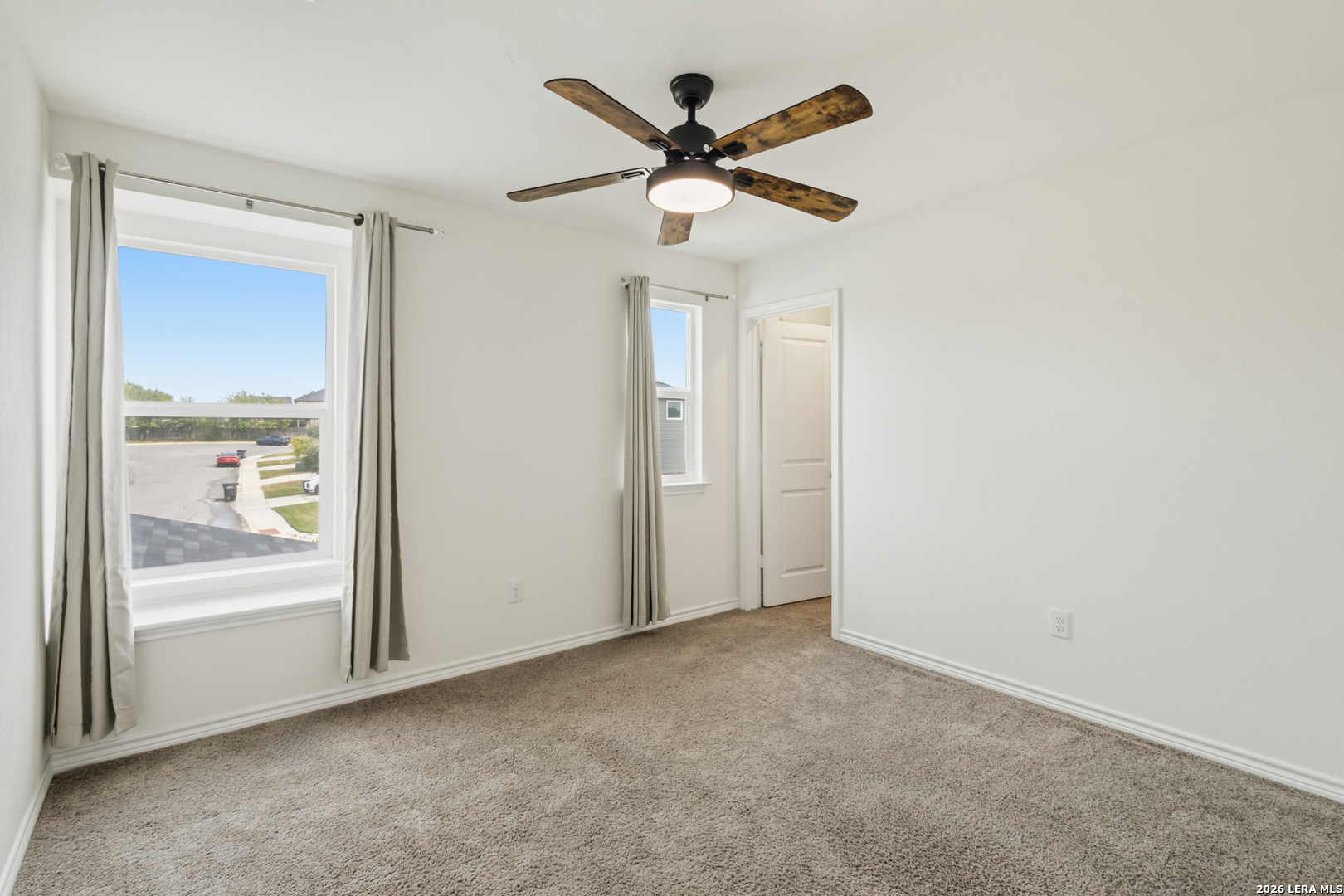 6002 Foster Bend San Antonio TX 78244
