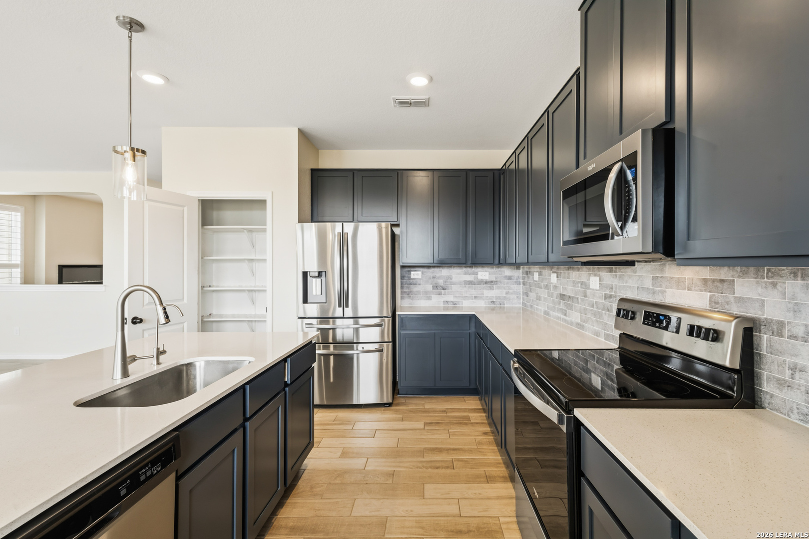 6002 Foster Bend San Antonio TX 78244