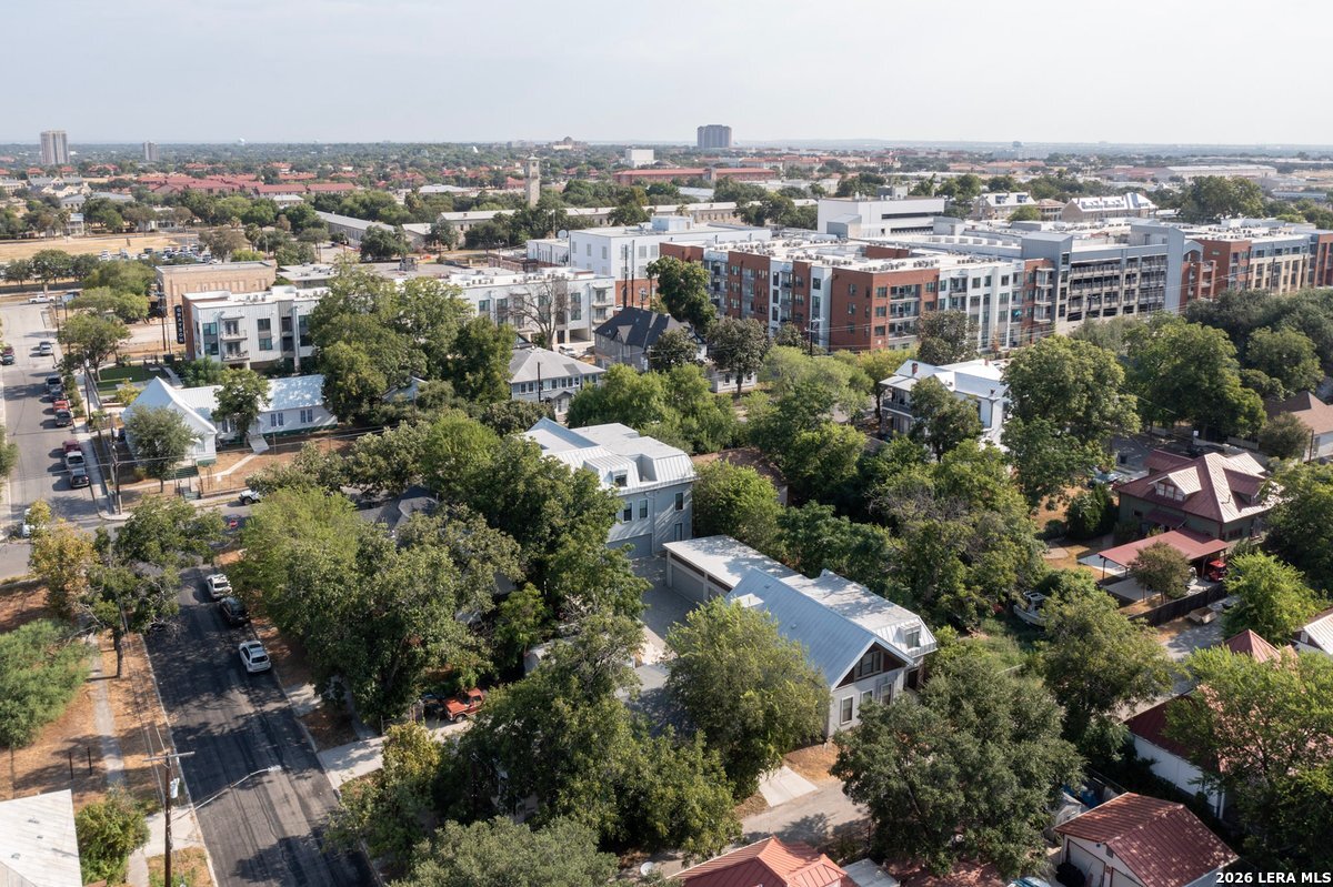808 E Carson Street San Antonio TX 78208
