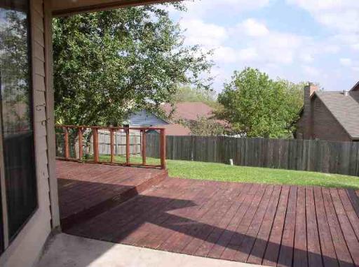 9839 Logans Ridge Converse TX 78109