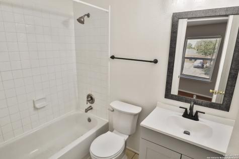 1703 Desert Willow San Antonio TX 78227