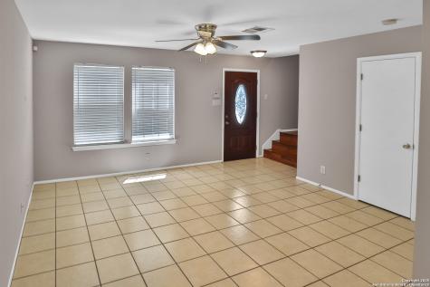 1703 Desert Willow San Antonio TX 78227