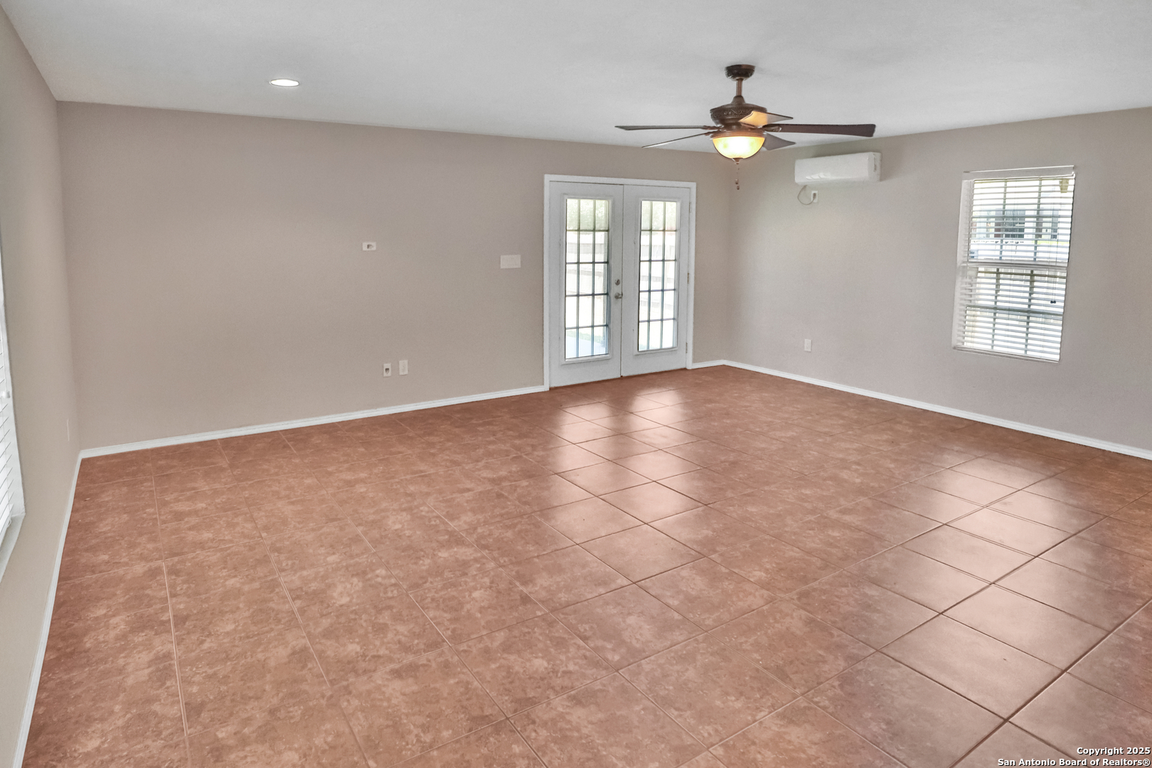 1703 Desert Willow San Antonio TX 78227