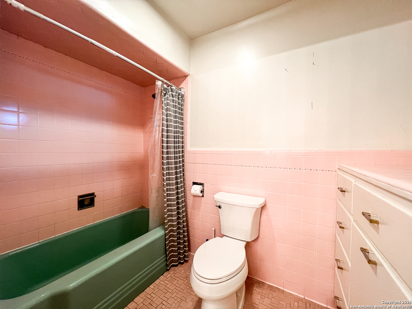 219 Laramie San Antonio TX 78209