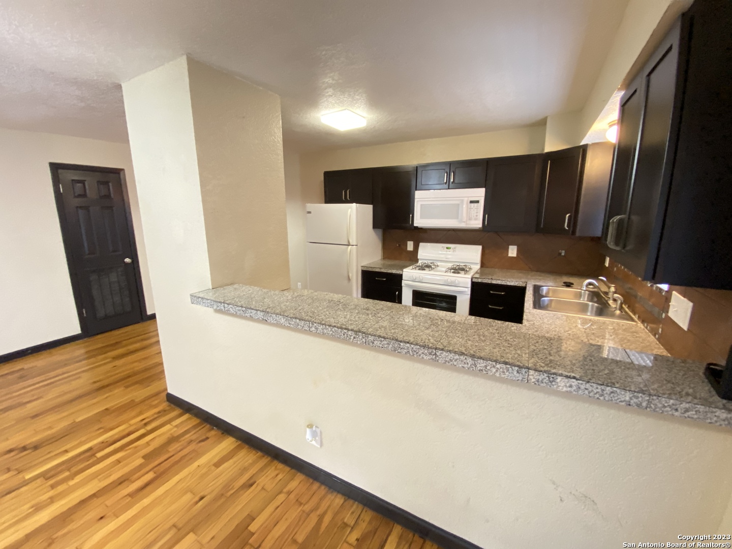 211 Natalen Avenue San Antonio TX 78209