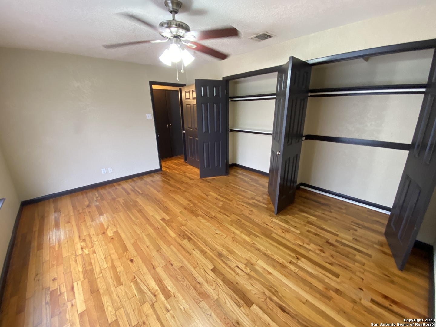 211 Natalen Avenue San Antonio TX 78209