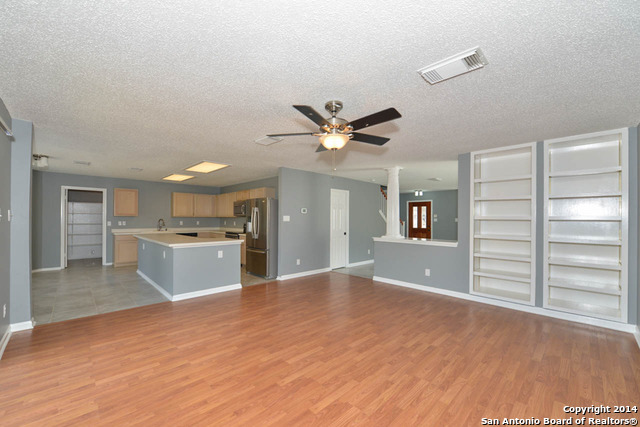 2929 Cottonwood Drive Schertz TX 78154