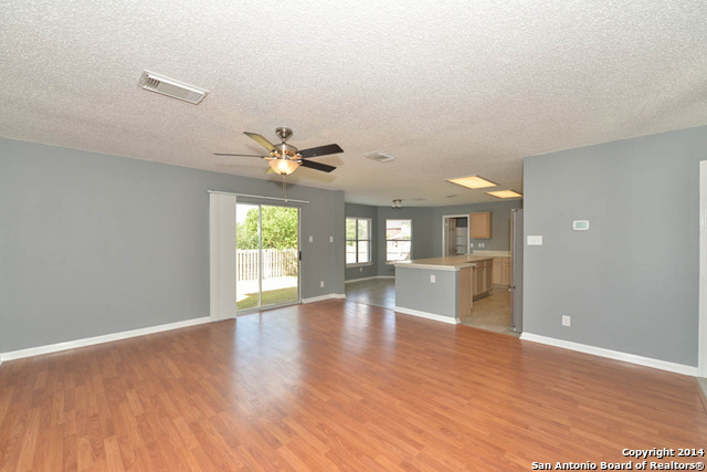 2929 Cottonwood Drive Schertz TX 78154