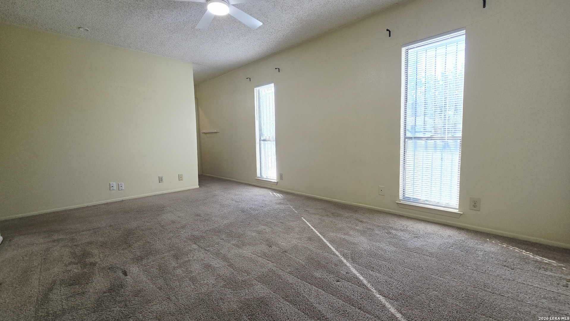 2822 Johnson Grass San Antonio TX 78251