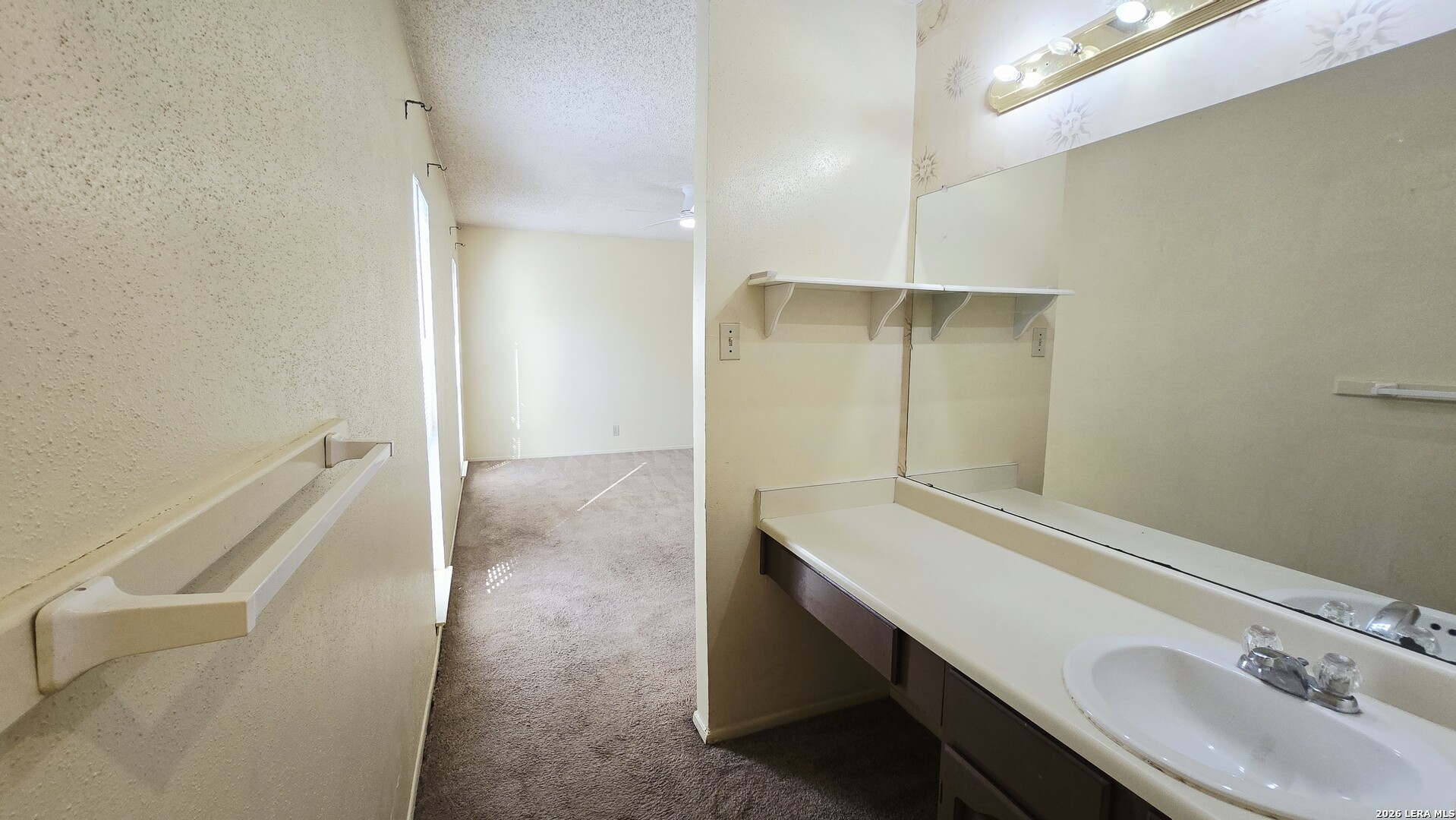 2822 Johnson Grass San Antonio TX 78251