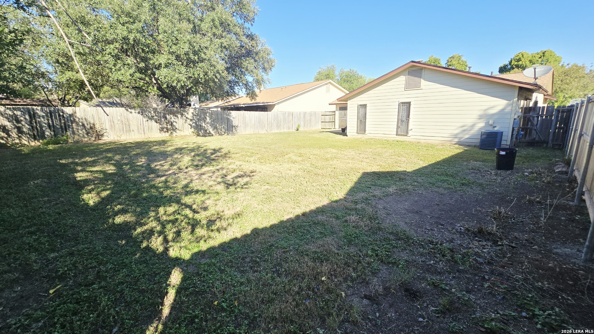 2822 Johnson Grass San Antonio TX 78251