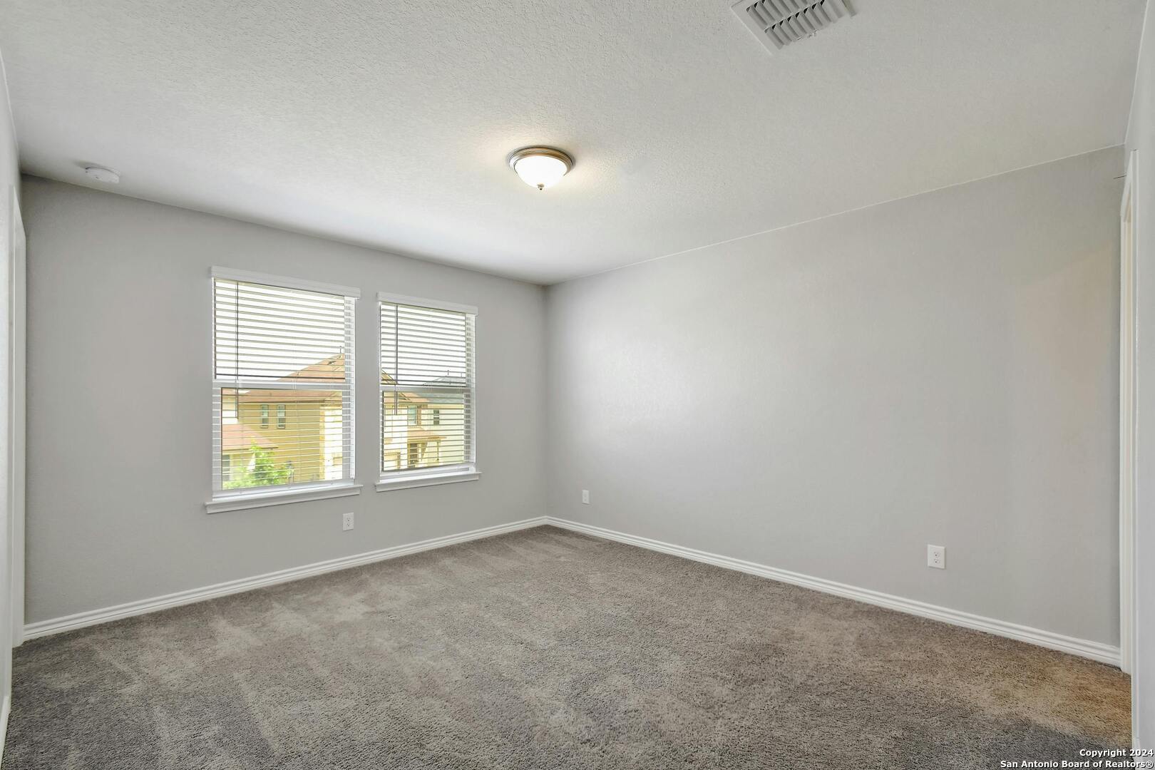 3736 Point Loma Converse TX 78109