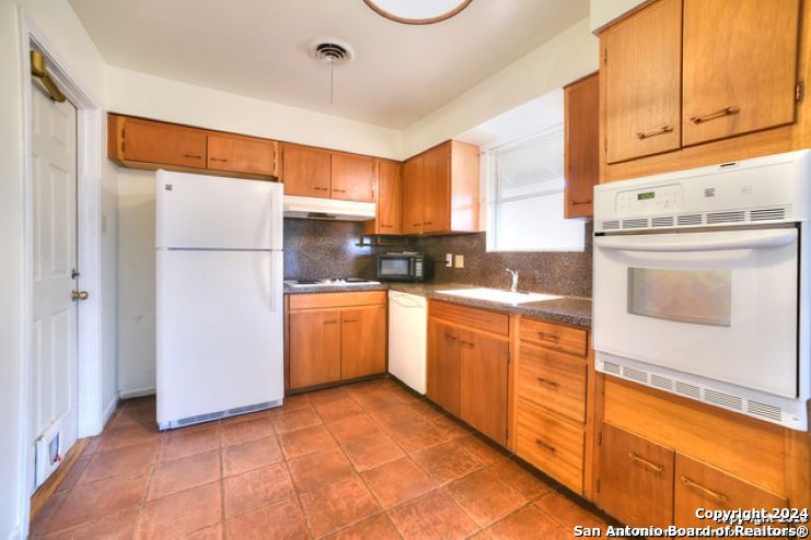 3223 Oakleaf Drive San Antonio TX 78209