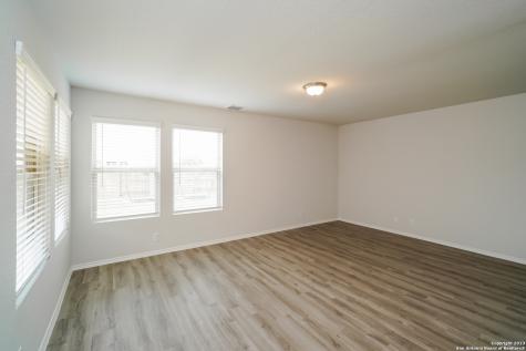 9422 Somers Bend San Antonio TX 78223