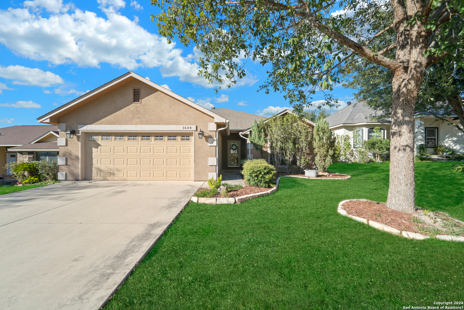 1634 Sunblossom Circle New Braunfels TX 78130