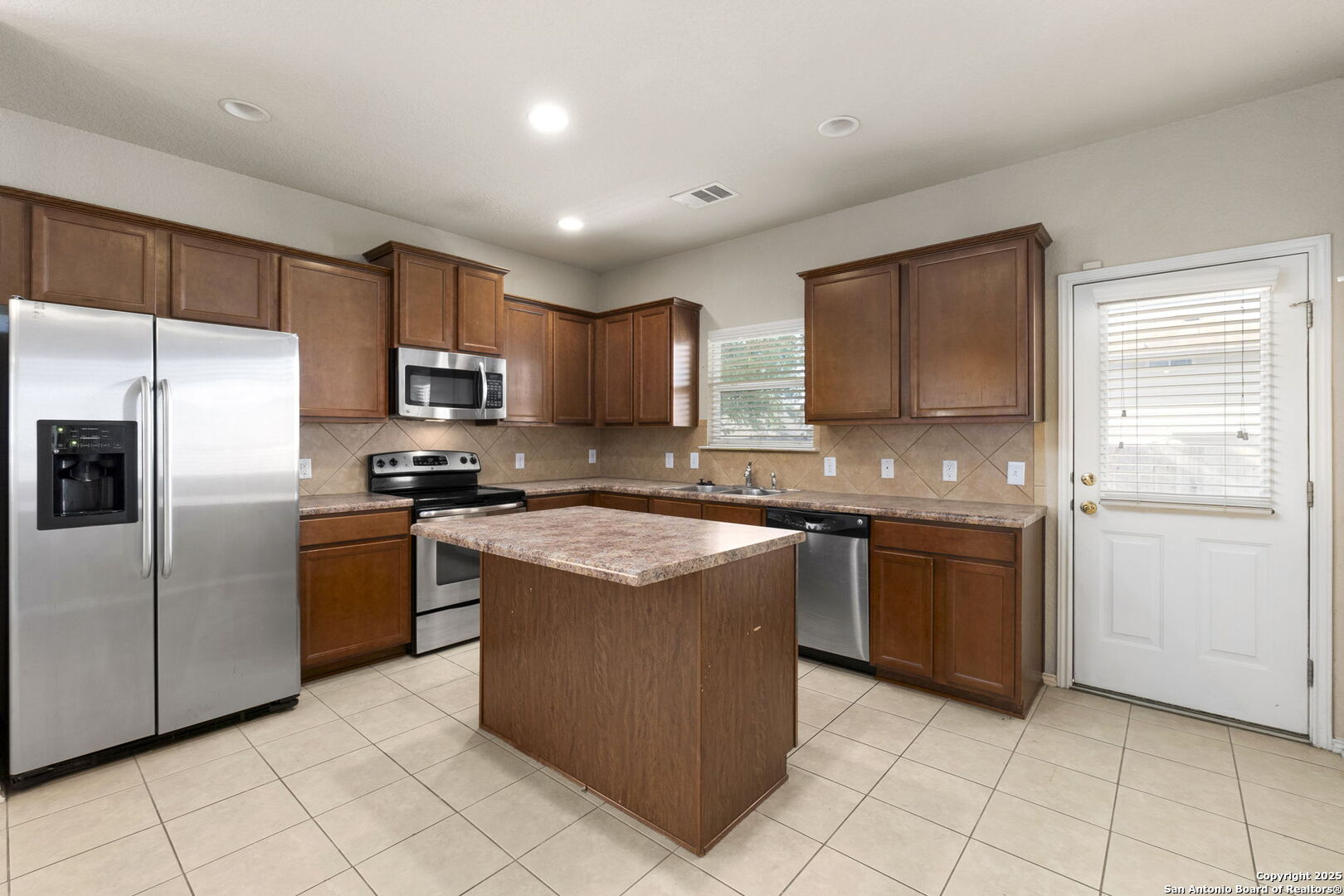 10814 Mustang Oak Drive San Antonio TX 78254
