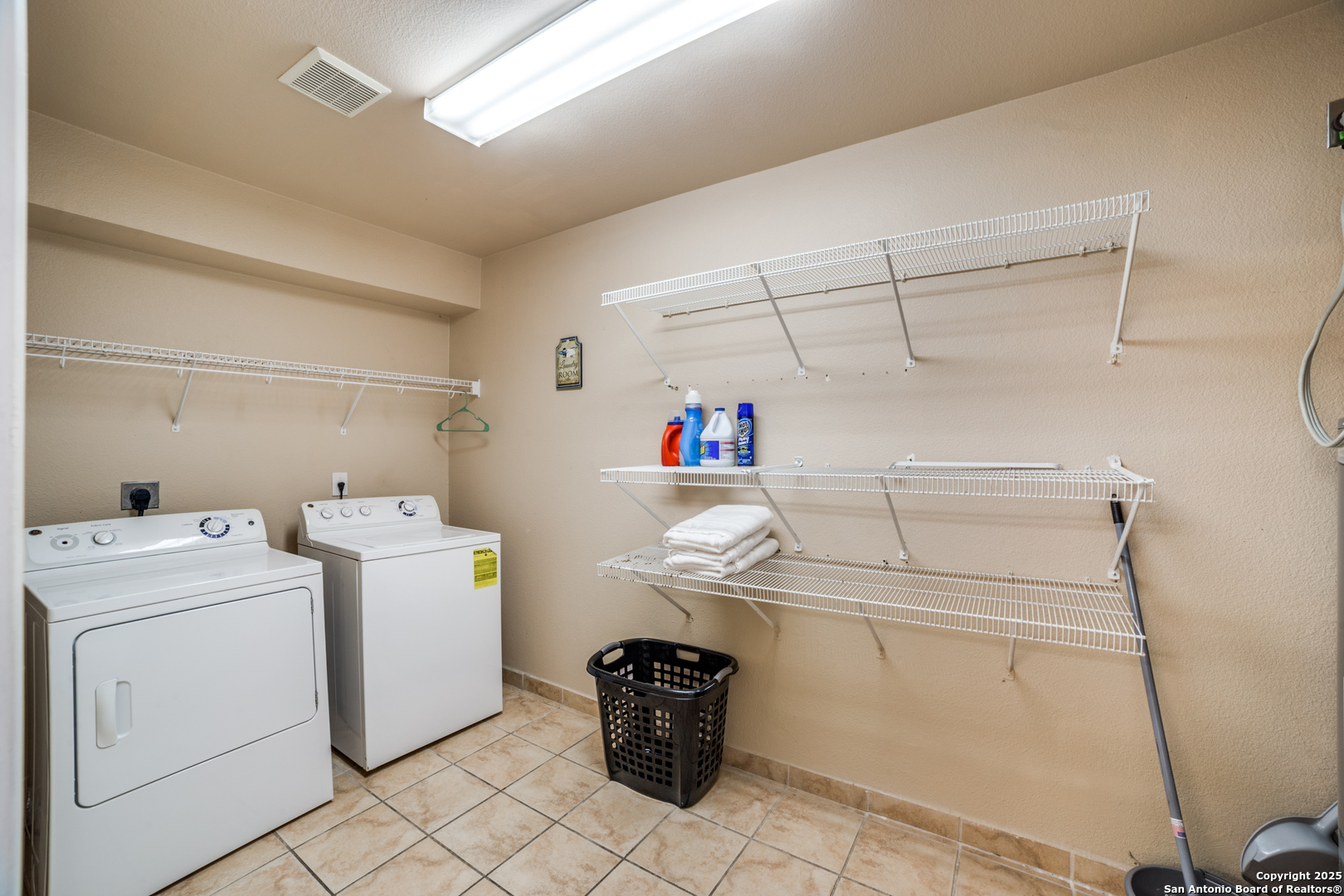 10626 Cat Mountain San Antonio TX 78251