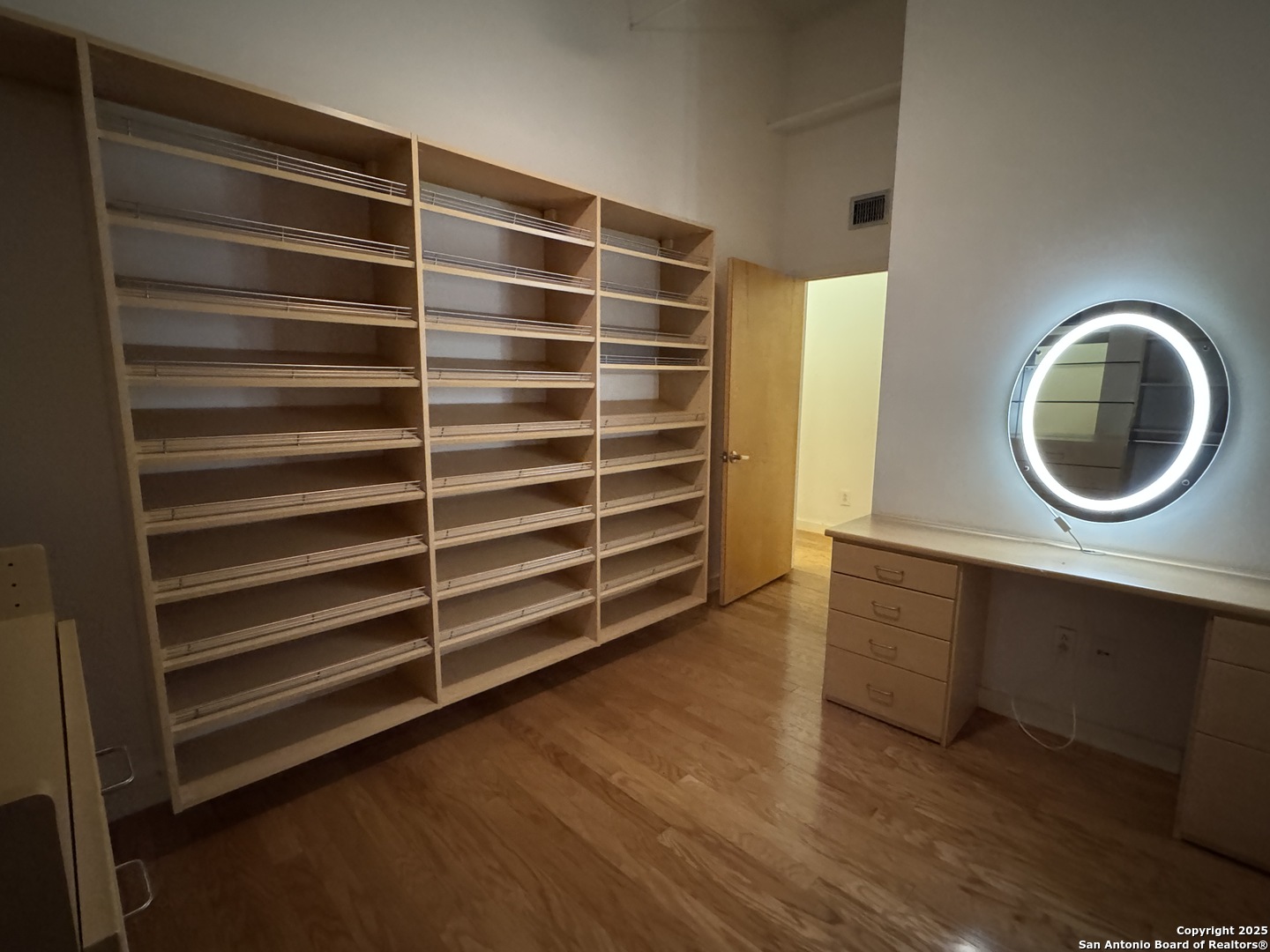 1339 S Flores Street San Antonio TX 78204