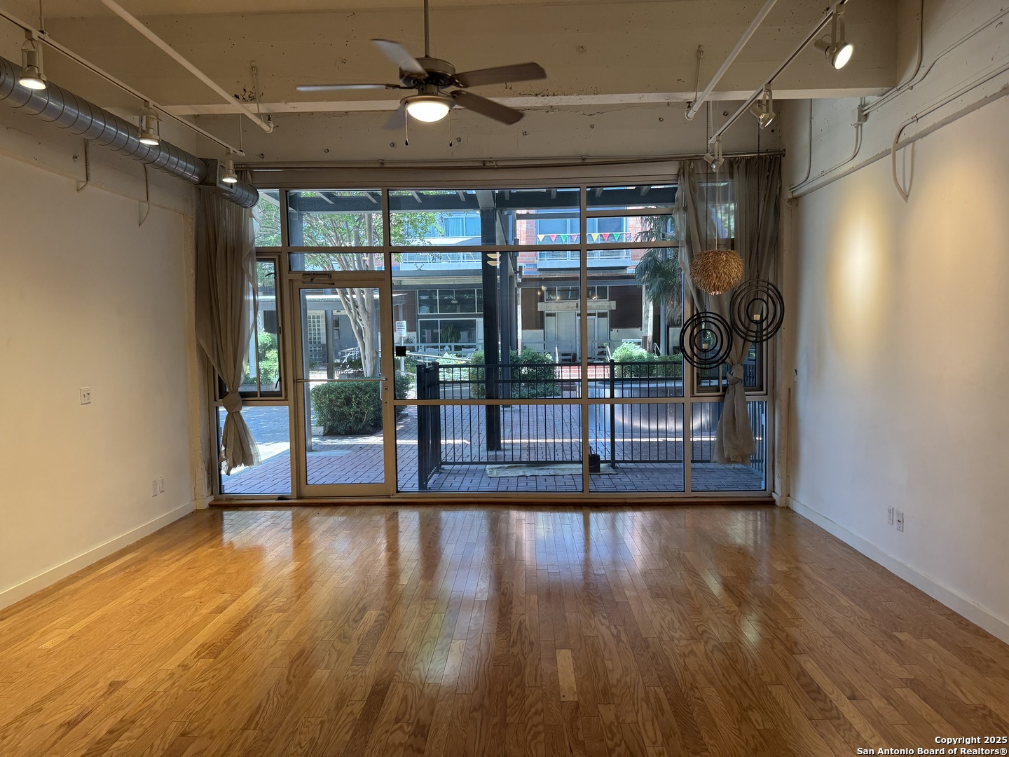 1339 S Flores Street San Antonio TX 78204