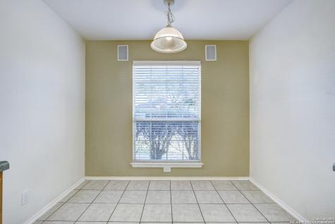 523 Granite Cliff San Antonio TX 78251
