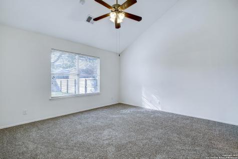523 Granite Cliff San Antonio TX 78251