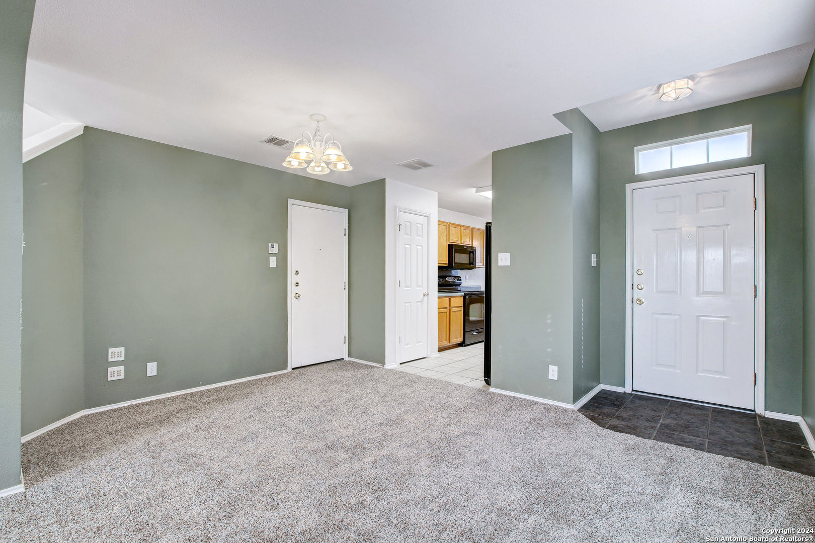 523 Granite Cliff San Antonio TX 78251