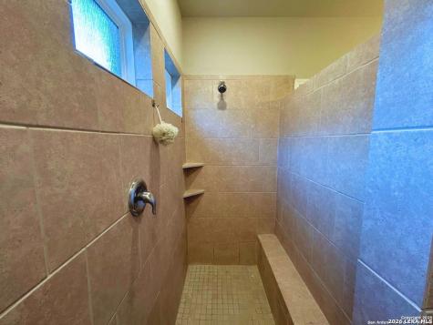 8531 Laxey Wheel San Antonio TX 78254
