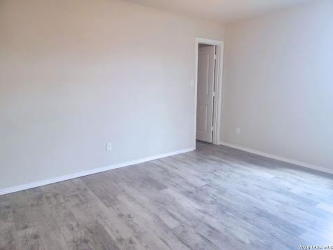 8531 Laxey Wheel San Antonio TX 78254