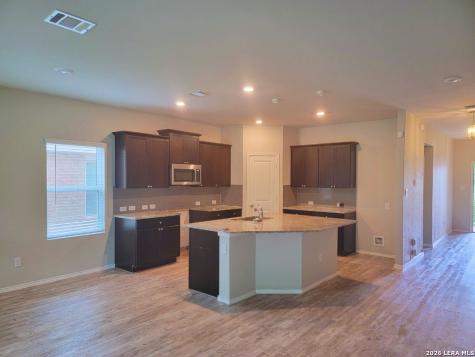 8531 Laxey Wheel San Antonio TX 78254