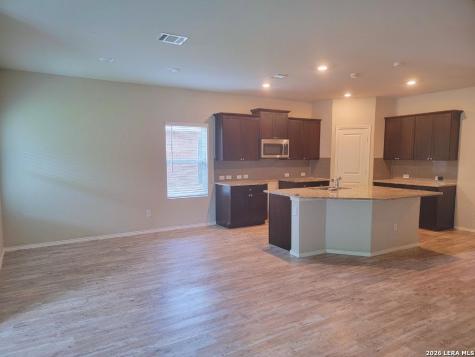 8531 Laxey Wheel San Antonio TX 78254