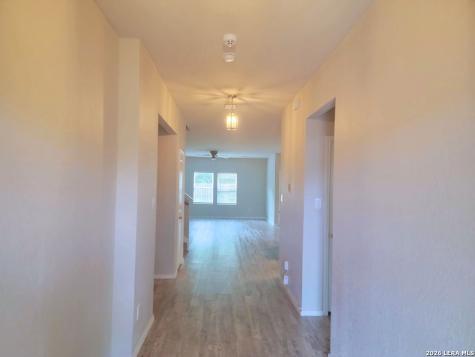 8531 Laxey Wheel San Antonio TX 78254