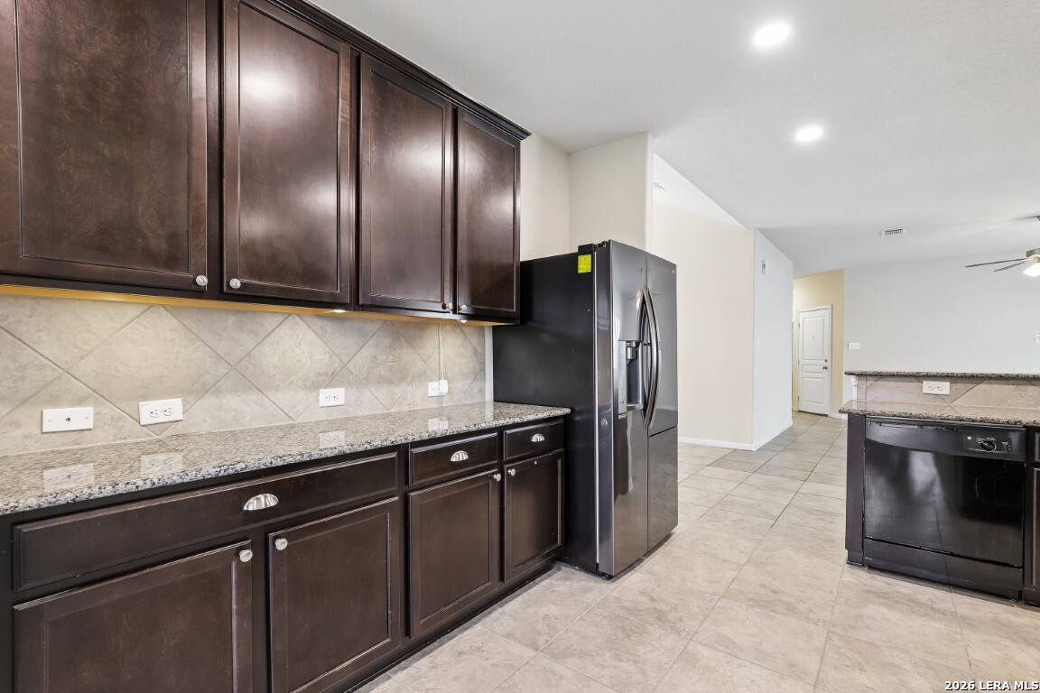 1807 Golden Maple San Antonio TX 78245