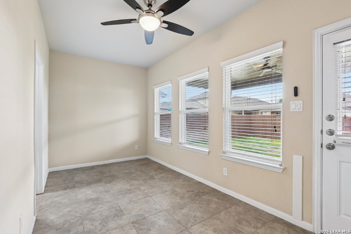 1807 Golden Maple San Antonio TX 78245