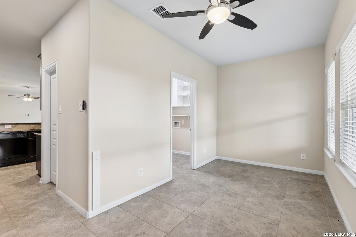 1807 Golden Maple San Antonio TX 78245