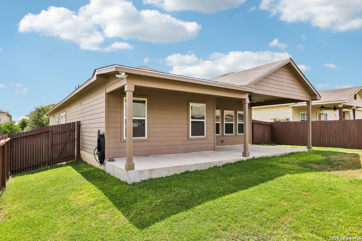 1807 Golden Maple San Antonio TX 78245