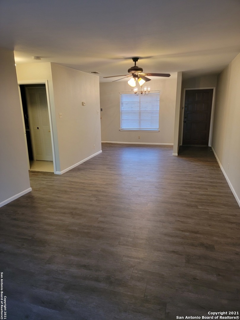 923 Vance Jackson Road San Antonio TX 78201