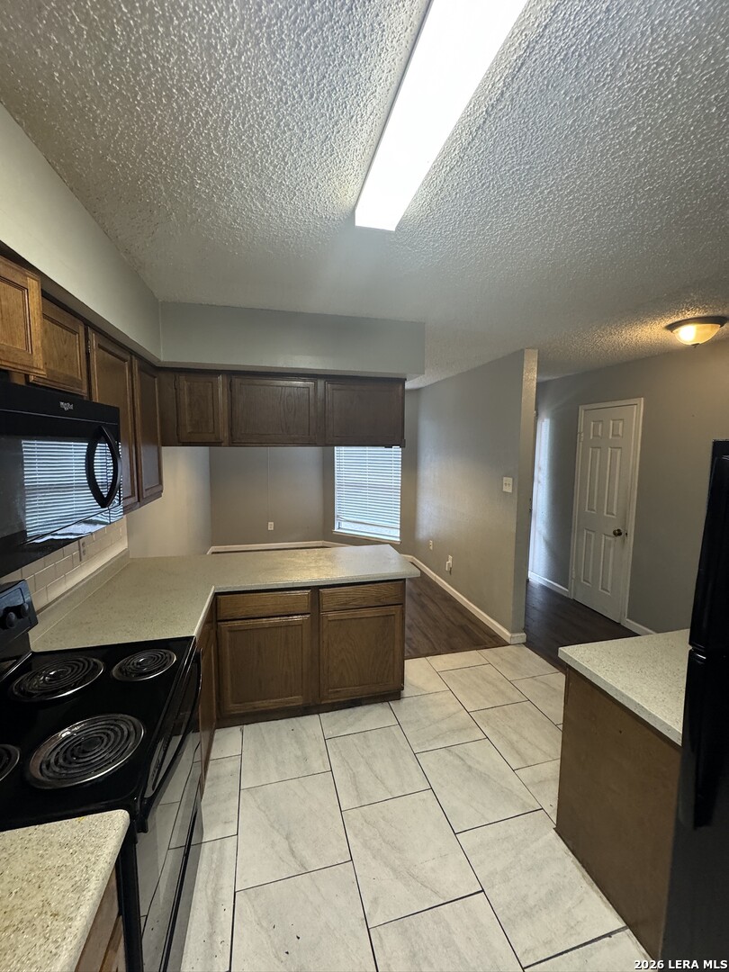 4906 Ali San Antonio TX 78229