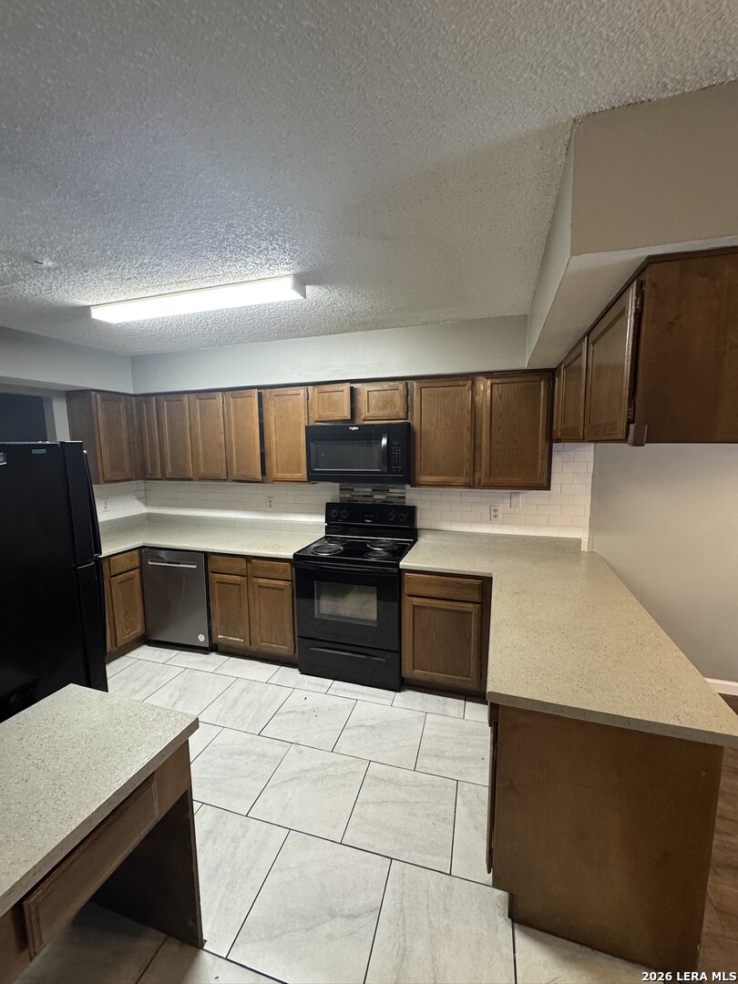 4906 Ali San Antonio TX 78229