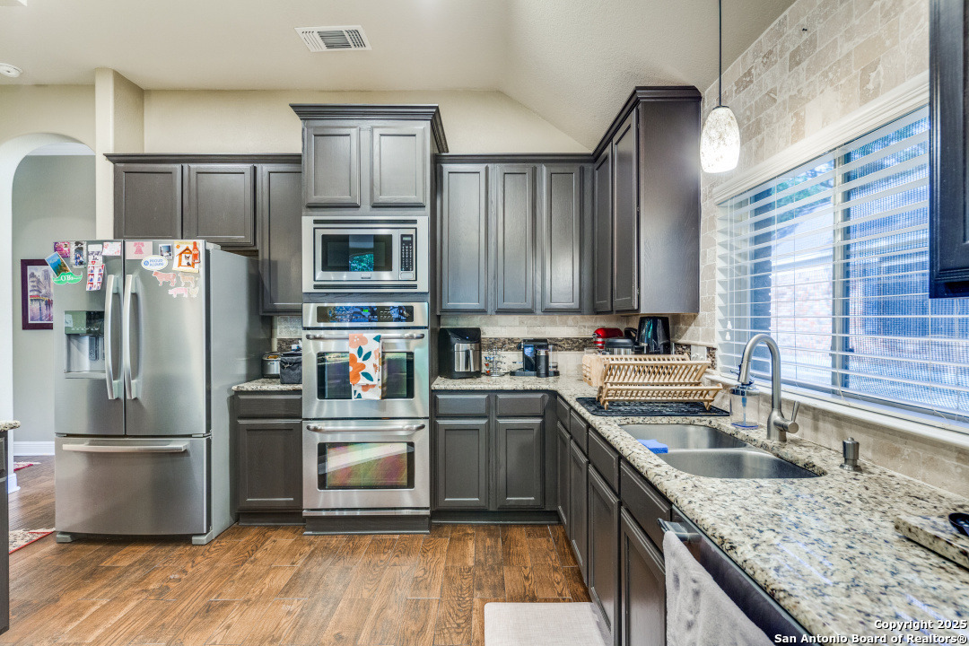 1130 Bluff Forest San Antonio TX 78248