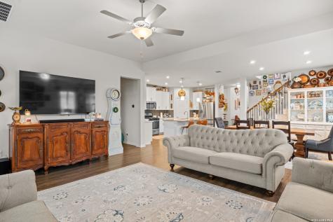 2040 Market Schertz TX 78154